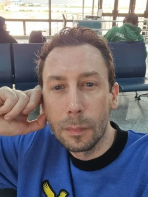 French men looking for love