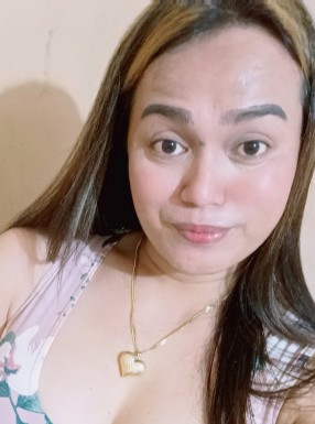 <span>Bella, 35</span> <span style='width: 25px; height: 16px; float: right; background-image: url(/bitmaps/flags_small/PH.PNG)'> </span><br><span>Cavite, Philippines</span> <input type='button' class='joinbtn' style='float: right' value='JOIN NOW' />
