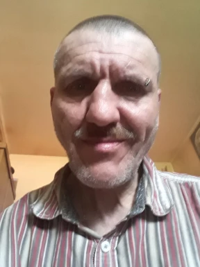English men looking for love