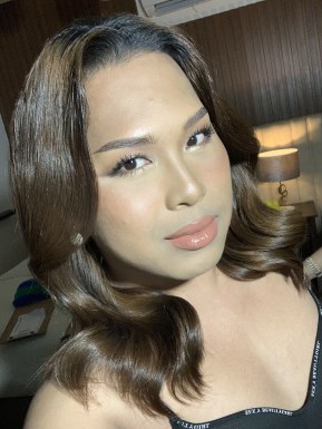 Thai ladyboys for dating / Ladyboys from Philippines for dating