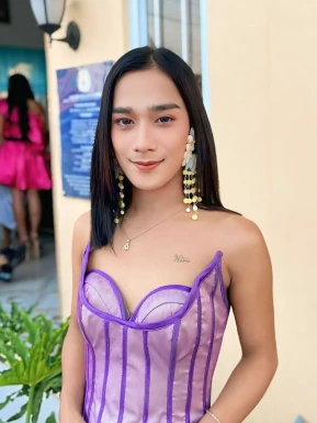 Thai ladyboys for dating / Ladyboys from Philippines for dating
