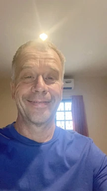 <span>Joost, 58</span>&nbsp;<span style='width: 25px; height: 16px; float: right; background-image: url(/bitmaps/flags_small/NL.PNG)'>&nbsp;</span><br><span>Amsterdam, Netherlands</span>&nbsp;<input type='button' class='joinbtn' style='float: right' value='JOIN NOW' />