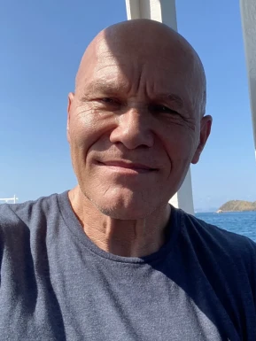 American men looking for love